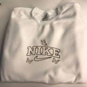 Butterfly Nike spell out crewneck